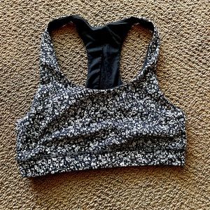 Lululemon Invigorate Sports Bra